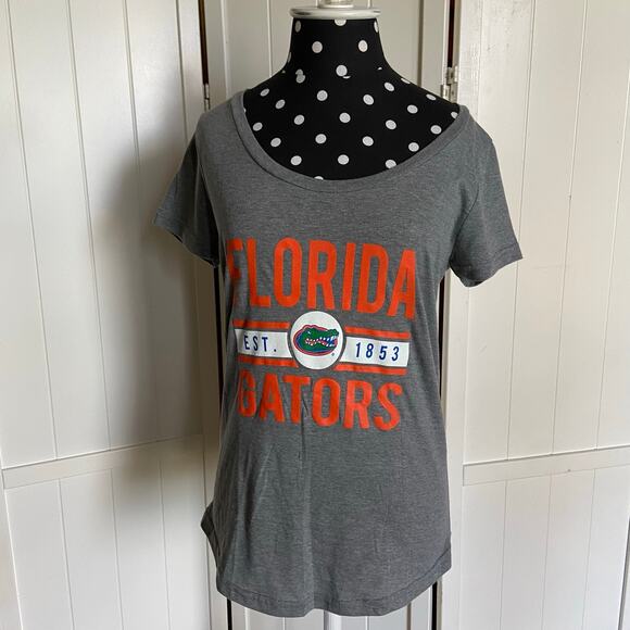 The Victory Womens Shirt Size Small Florida Gators Est 1853 Gray Tee T-Shirt NEW - Picture 2 of 4